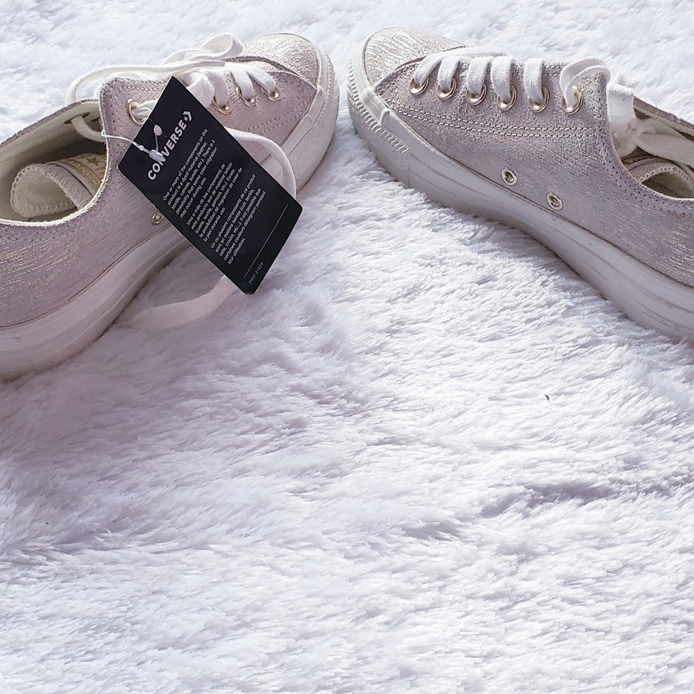 New Womens Converse Low Top - Picture 5 of 8
